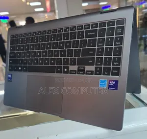 New Laptop Samsung 16GB Intel Core Ultra 7 SSD 512GB