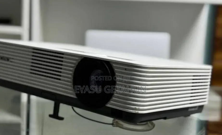 Sony Projector Model Name VPL-Dx221 Hardware Interface Vga, Hdmi