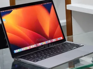 New Laptop Apple MacBook Pro 2022 M2 8GB Apple M2 SSD 256GB