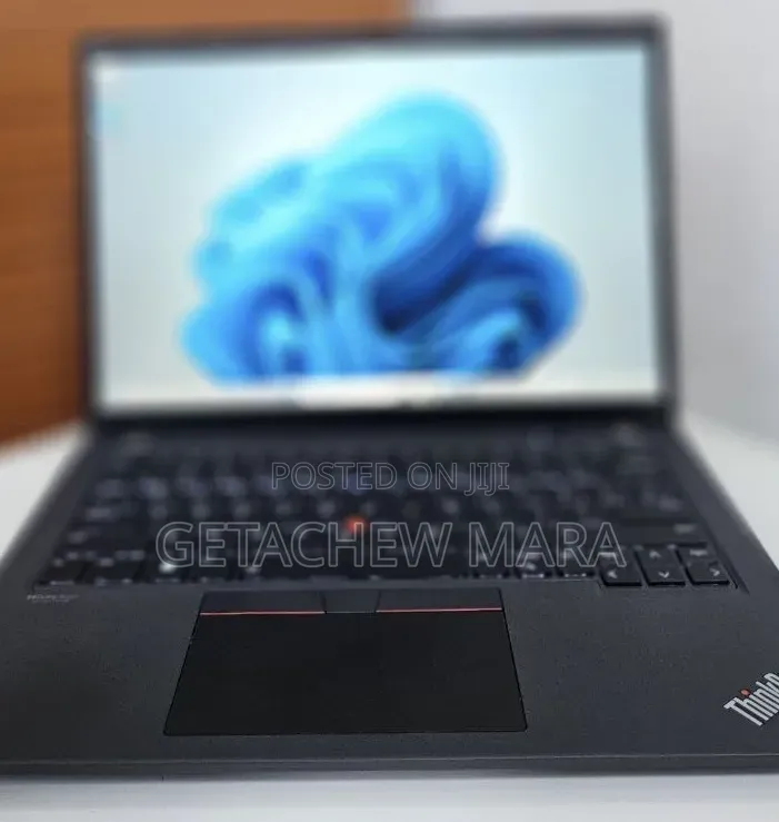 New Laptop Lenovo ThinkPad T14 16GB Intel Core i7 SSD 512GB