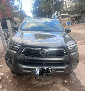 Toyota Hilux 2025