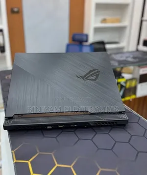 New Laptop Asus ROG Strix G15 16GB Intel Core i7 SSD 512GB
