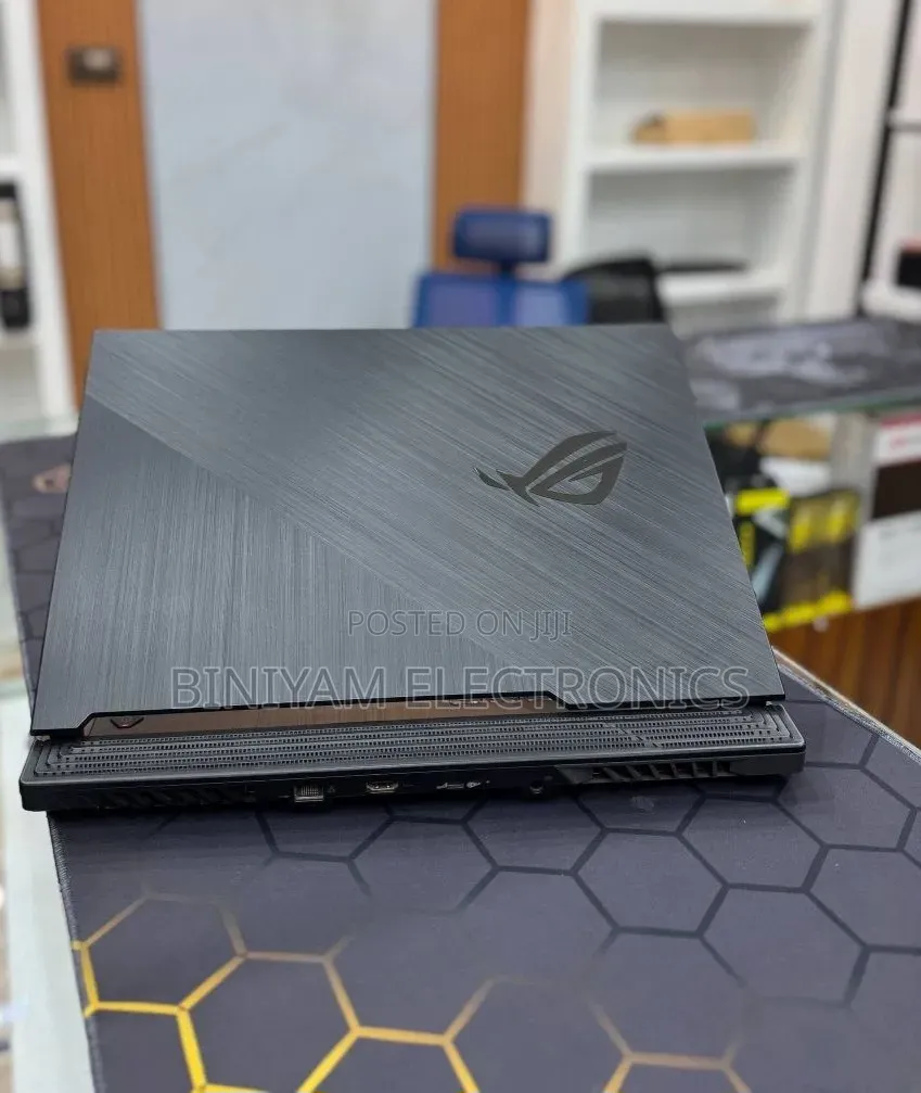 New Laptop Asus ROG Strix G15 16GB Intel Core i7 SSD 512GB