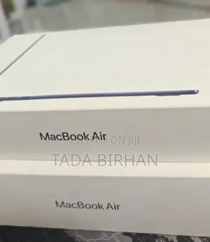 New Laptop Apple MacBook Air 2025 M4 16GB Apple M4 SSD 256GB