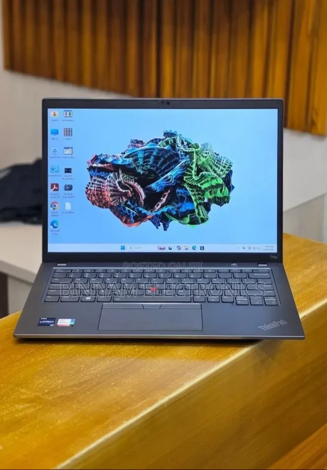New Laptop Lenovo ThinkPad T14s G4 16GB Intel Core i7 SSD 512GB