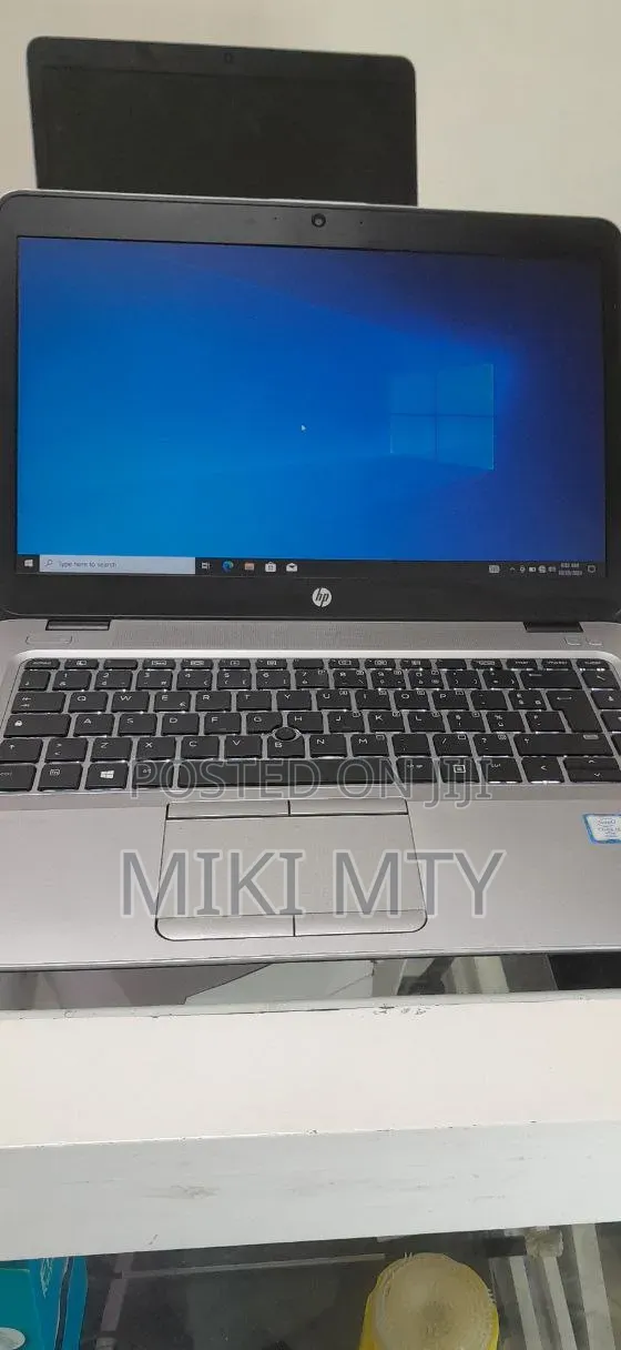 New Laptop HP EliteBook 1030 G1 8GB Intel Core i5 SSHD (Hybrid) 500GB