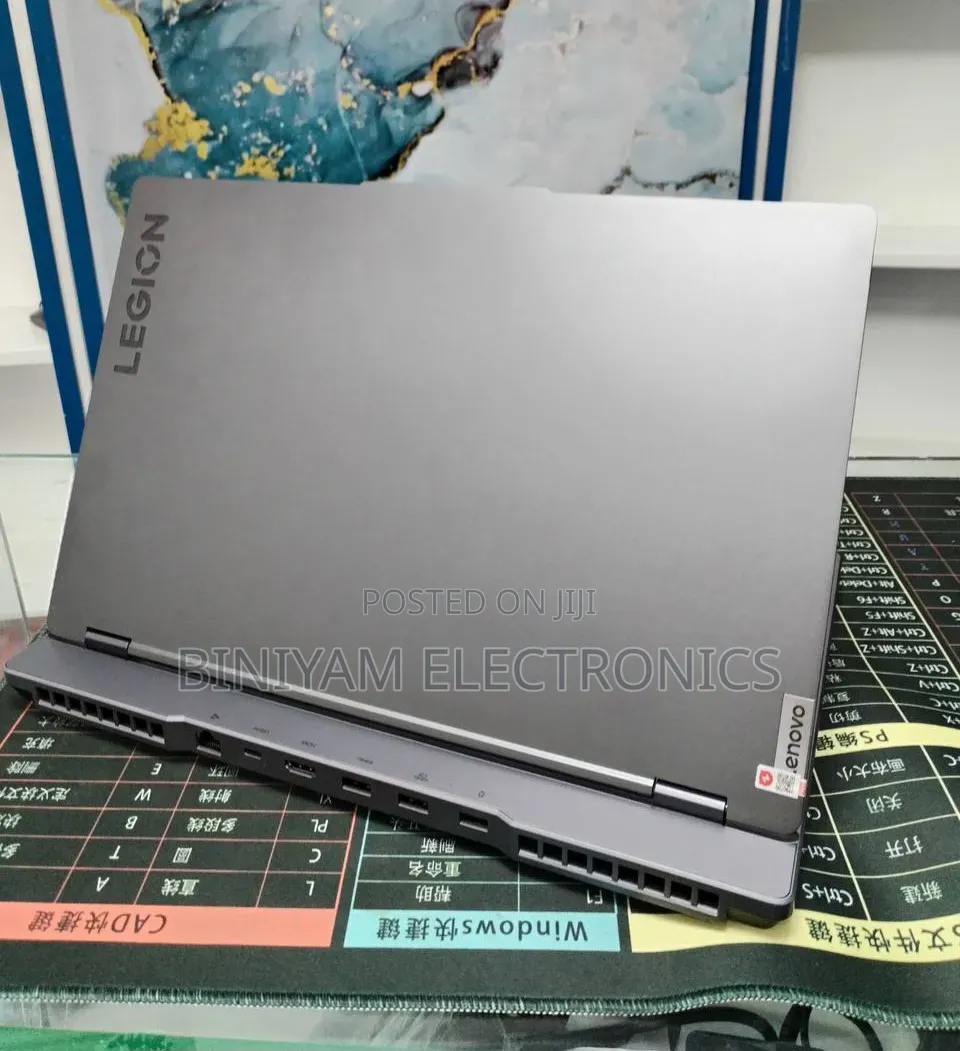 New Lenovo Legion Y7000P IRX9 Gaming Laptop 24GB Intel Core i7 SSD 1T
