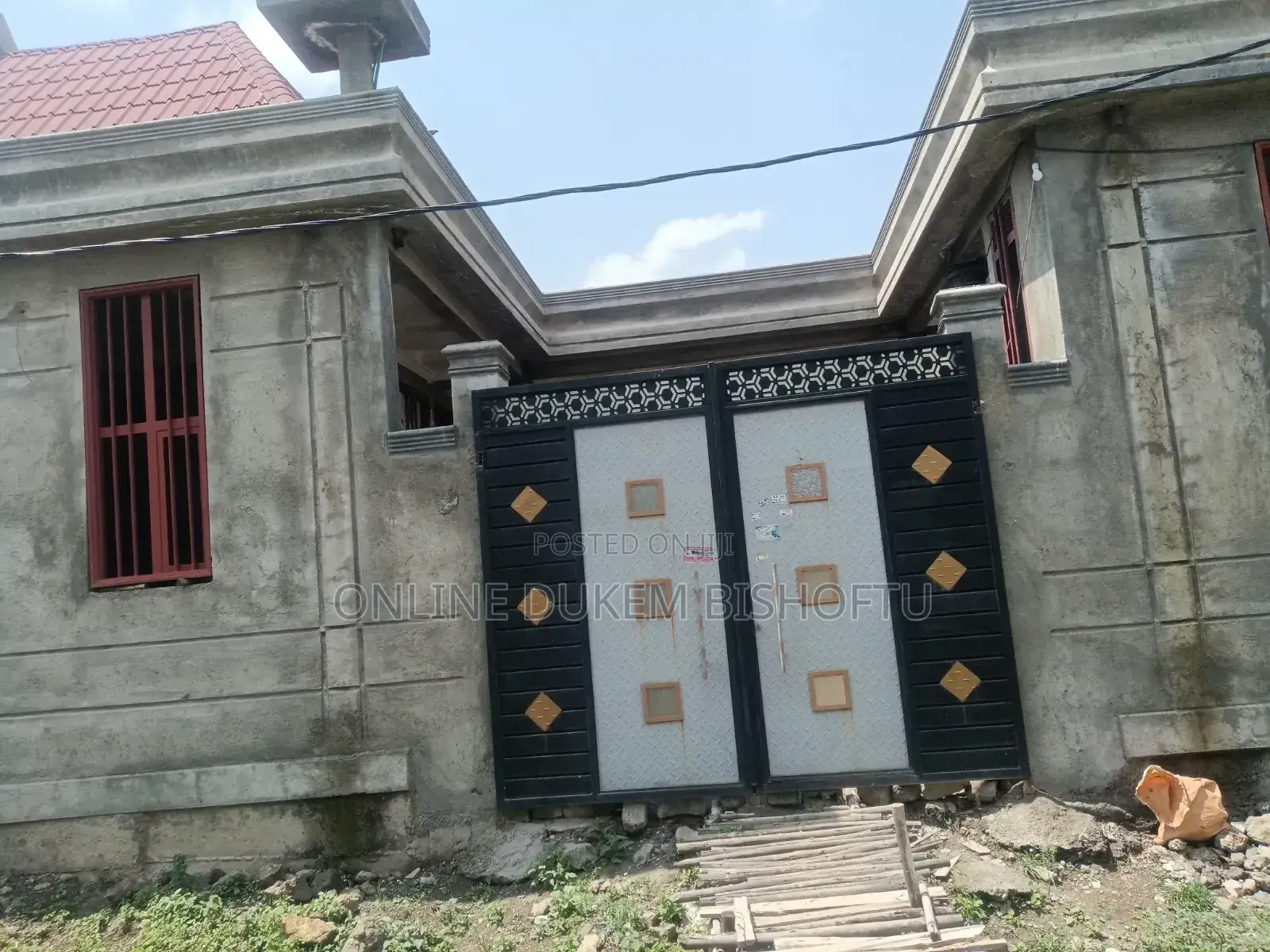 12bdrm Villa in Dukem Bishoftu, East Shewa for sale