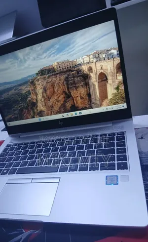 New Laptop HP EliteBook x360 1040 G5 8GB Intel Core i5 SSD 512GB