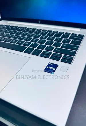 New Laptop HP EliteBook 840 G10 16GB Intel Core i7 SSD 512GB