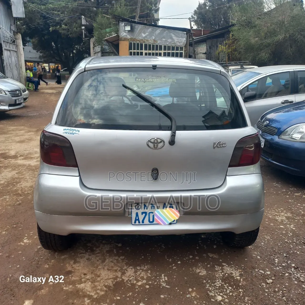 Toyota Vitz 2001