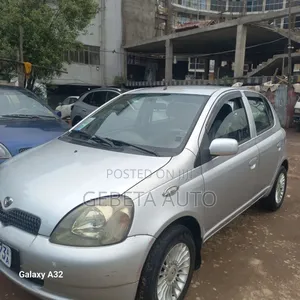 Toyota Vitz 2001