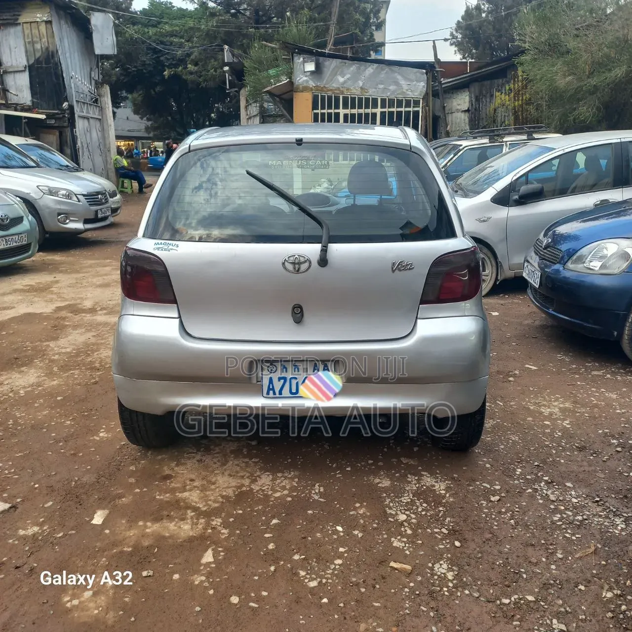 Toyota Vitz 2001