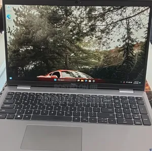 New Laptop Dell 16GB Intel Core i7 SSD 512GB
