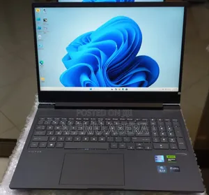 New Laptop HP Victus 16 16GB Intel Core i7 SSD 1T