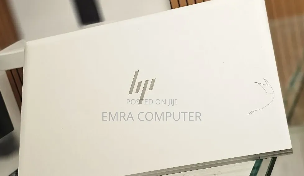 New Laptop HP EliteBook 830 16GB Intel Core i7 SSD 512GB