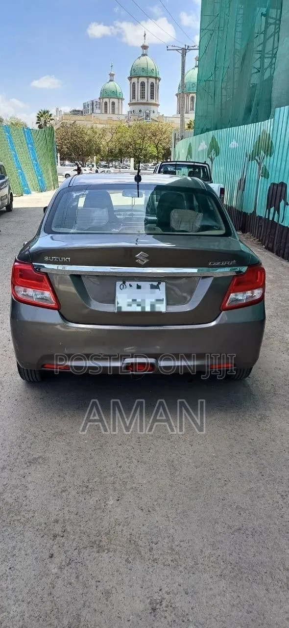 Suzuki Swift 2021 Gray