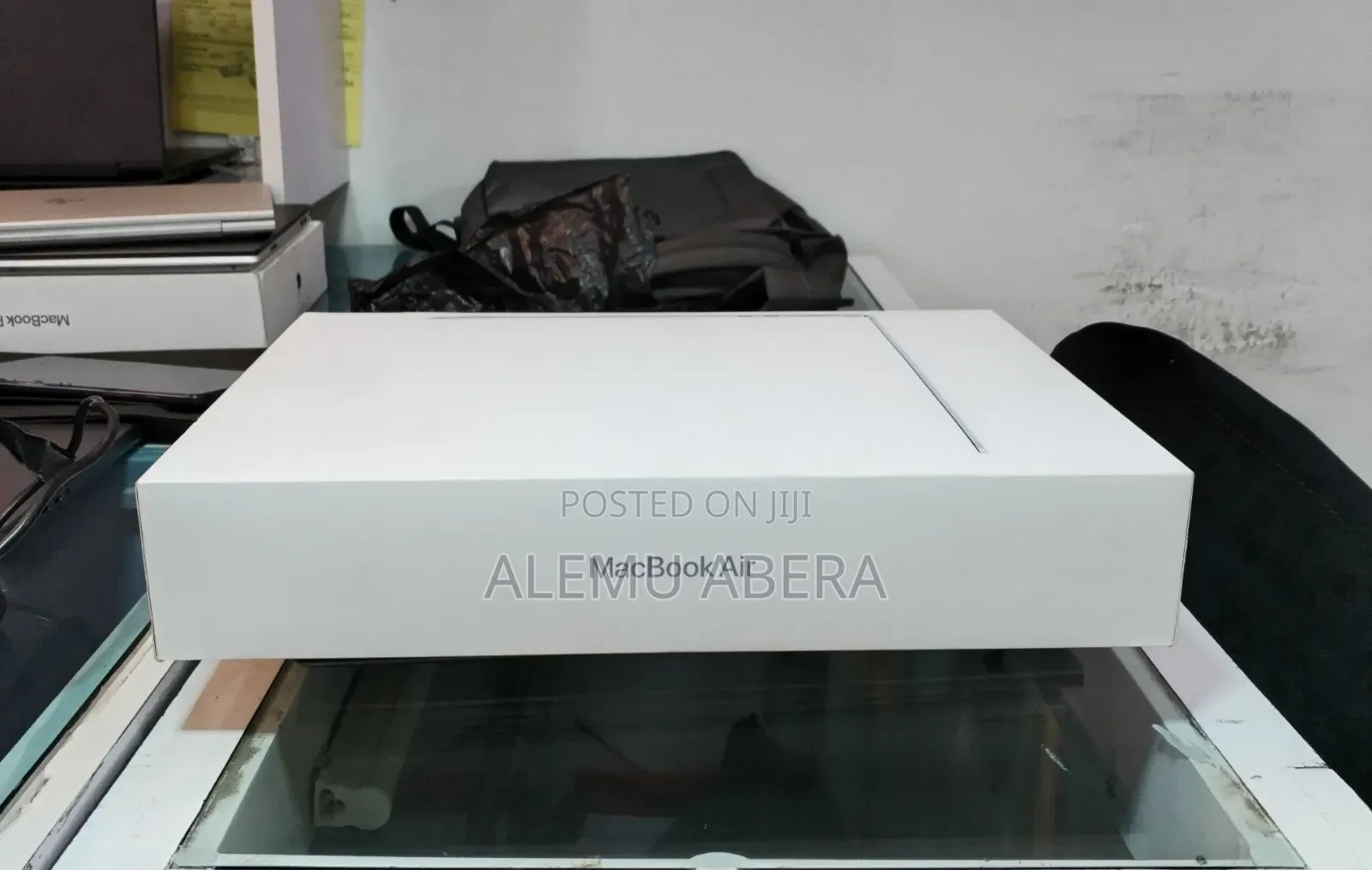 New Laptop Apple MacBook Air 2025 M4 16GB Apple M4 SSD 512GB