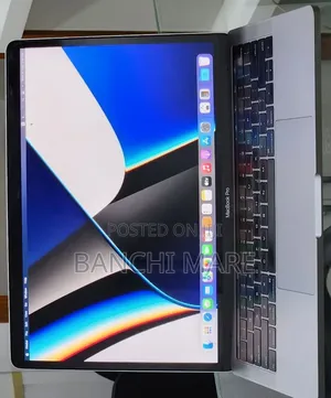 New Laptop Apple MacBook Pro 2019 16GB Intel Core i7 SSD 1T