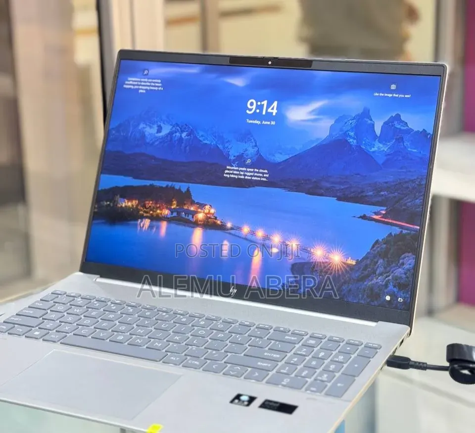 New Laptop HP Pavilion 15 16GB Intel Core Ultra 7 SSD 1T