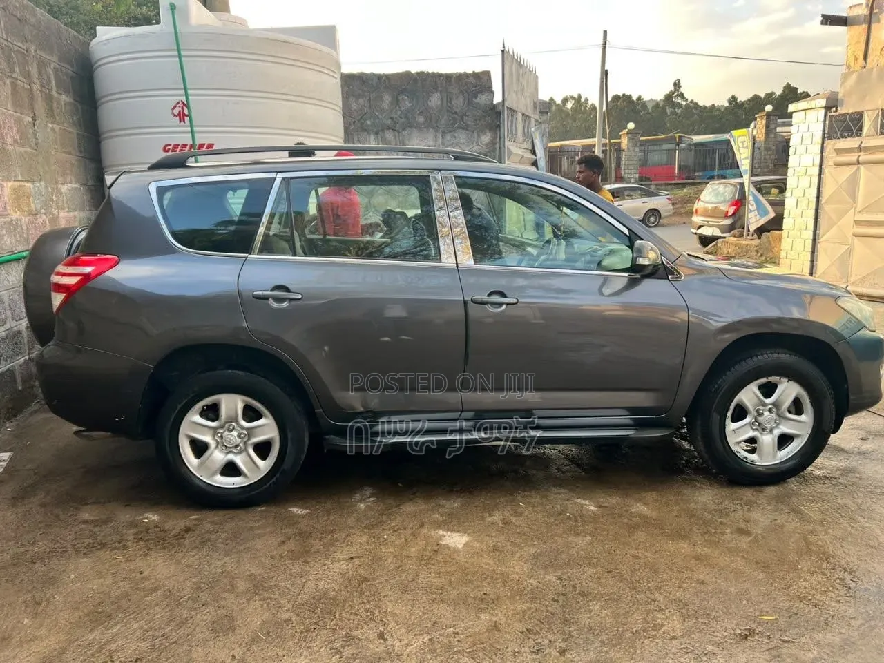 Toyota RAV4 2011 Green