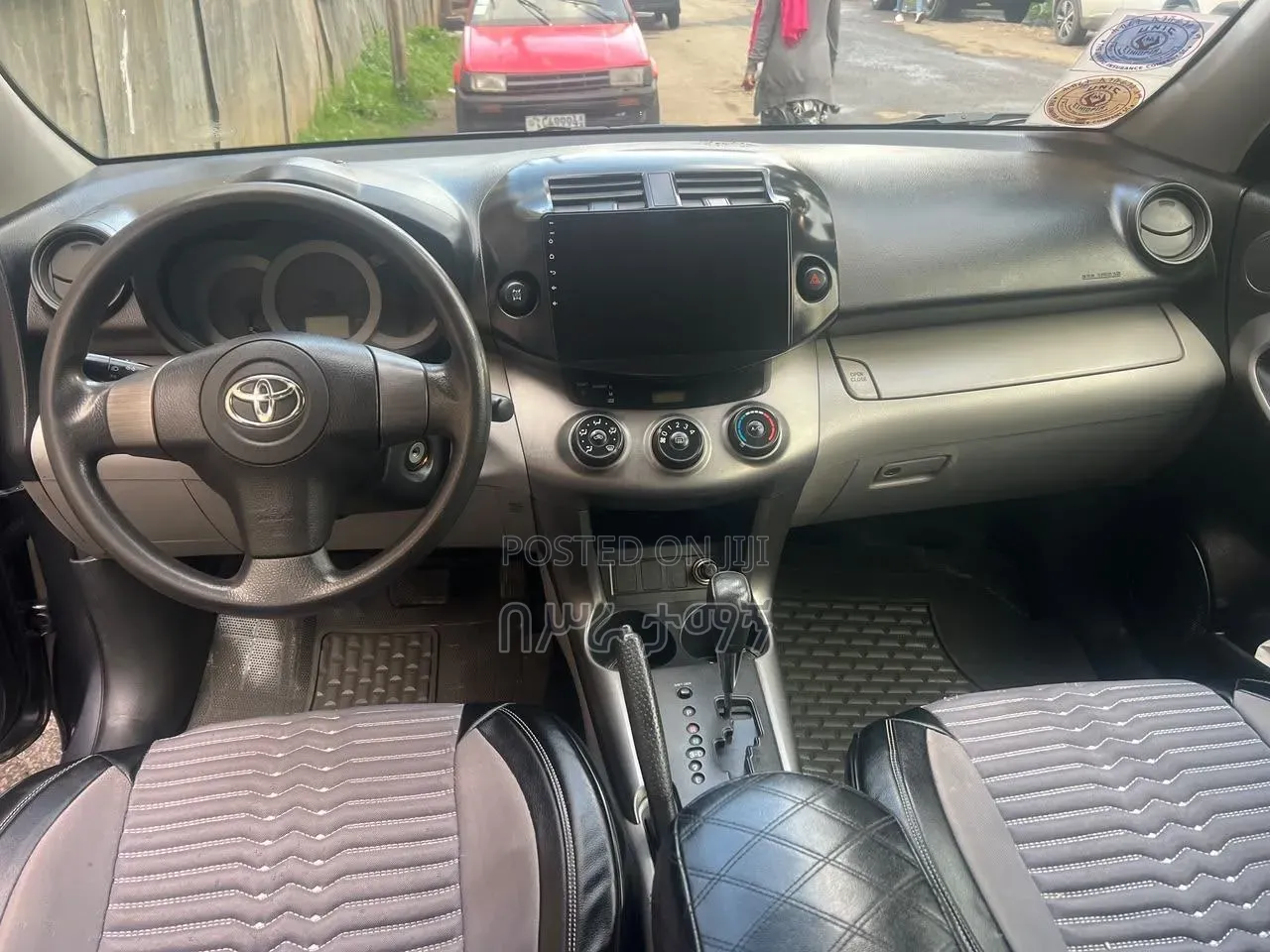 Toyota RAV4 2011 Green