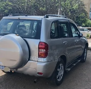 Toyota RAV4 2005 Silver