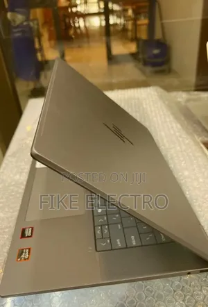 New Laptop HP OmniBook X Flip 16" 16GB AMD Ryzen 5 SSD 512GB