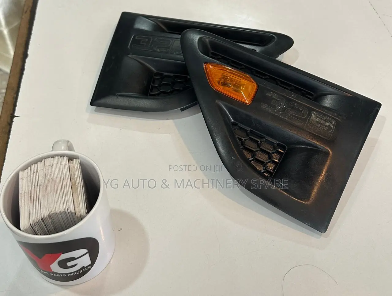 Ford Ranger Fender Apron Shield With Turn Signal Ab39-16000-Ab