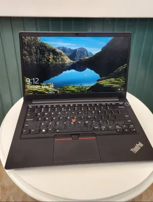 New Laptop Lenovo ThinkPad E14 Gen 4 16GB Intel Core i7 SSD 512GB