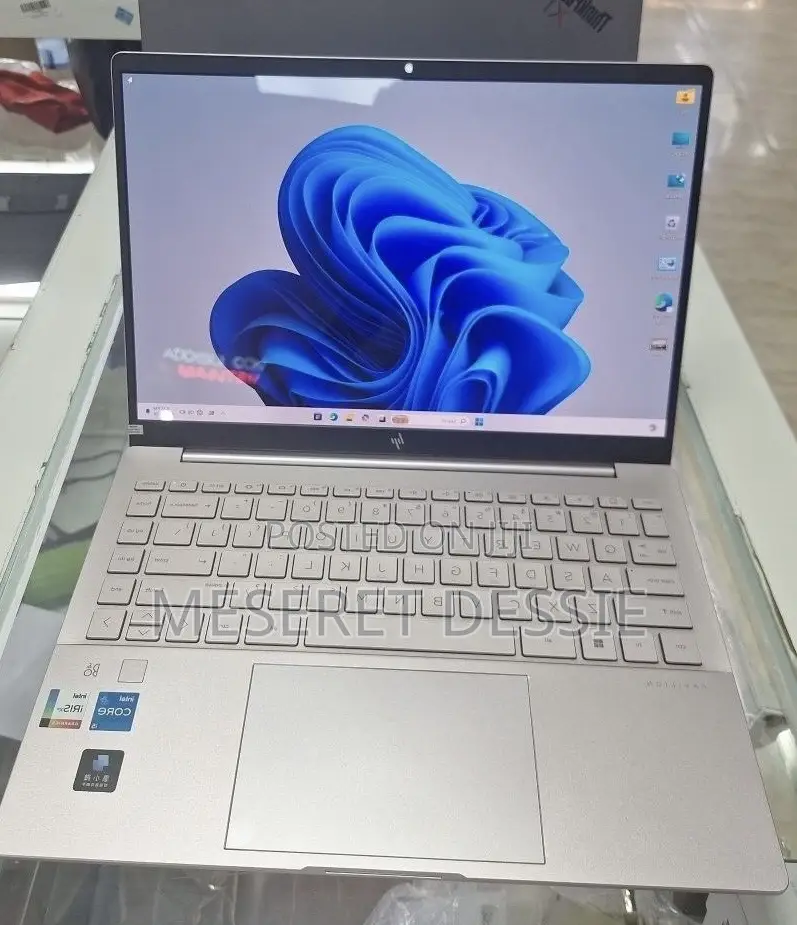 New Laptop HP Pavilion 13 16GB Intel Core i5 SSD 1T