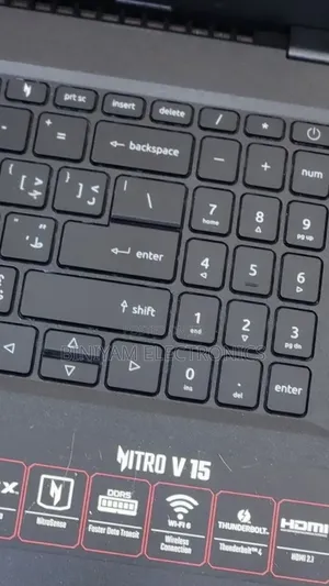 New Laptop Acer Nitro V 15 16GB Intel Core i7 SSD 512GB