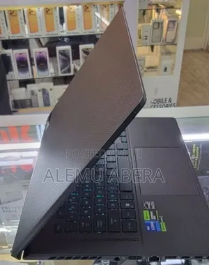 New Laptop Asus ROG Zephyrus G16 16GB Intel Core i7 SSD 512GB