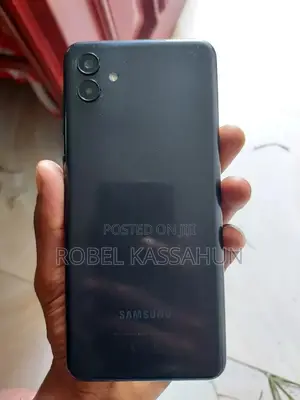 Samsung Galaxy A04 64 GB