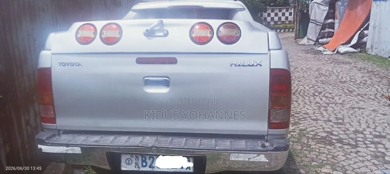 Toyota Hilux 2.5 D-4D Extra Cab 2008 White