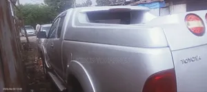 Toyota Hilux 2.5 D-4D Extra Cab 2008 White
