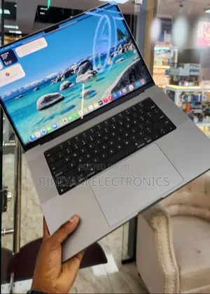 New Laptop Apple MacBook Pro 2021 M1 16GB Apple M1 Pro SSD 1T