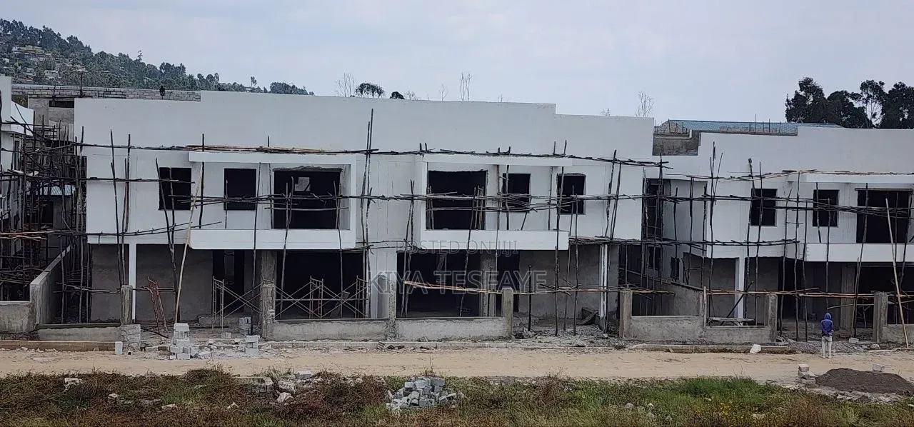 4bdrm Villa in Jemo2, Nifas Silk-Lafto for sale