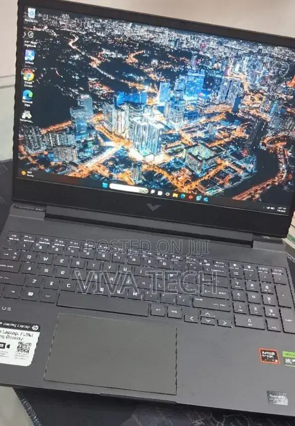 New Laptop HP Victus 15 16GB Intel Core i7 SSD 512GB