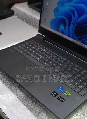 New Laptop HP Victus 16 16GB Intel Core i7 SSD 1T