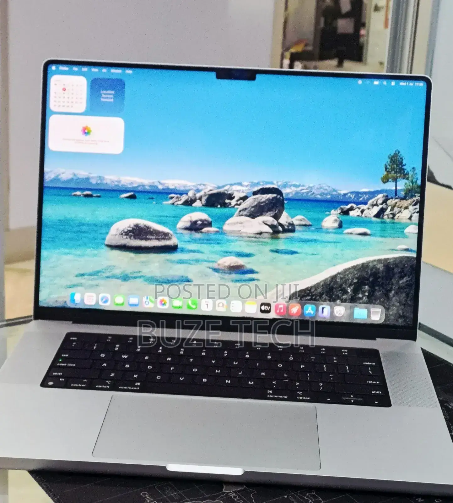 New Laptop Apple MacBook Pro 2021 M1 16GB Apple M1 Pro SSD 512GB