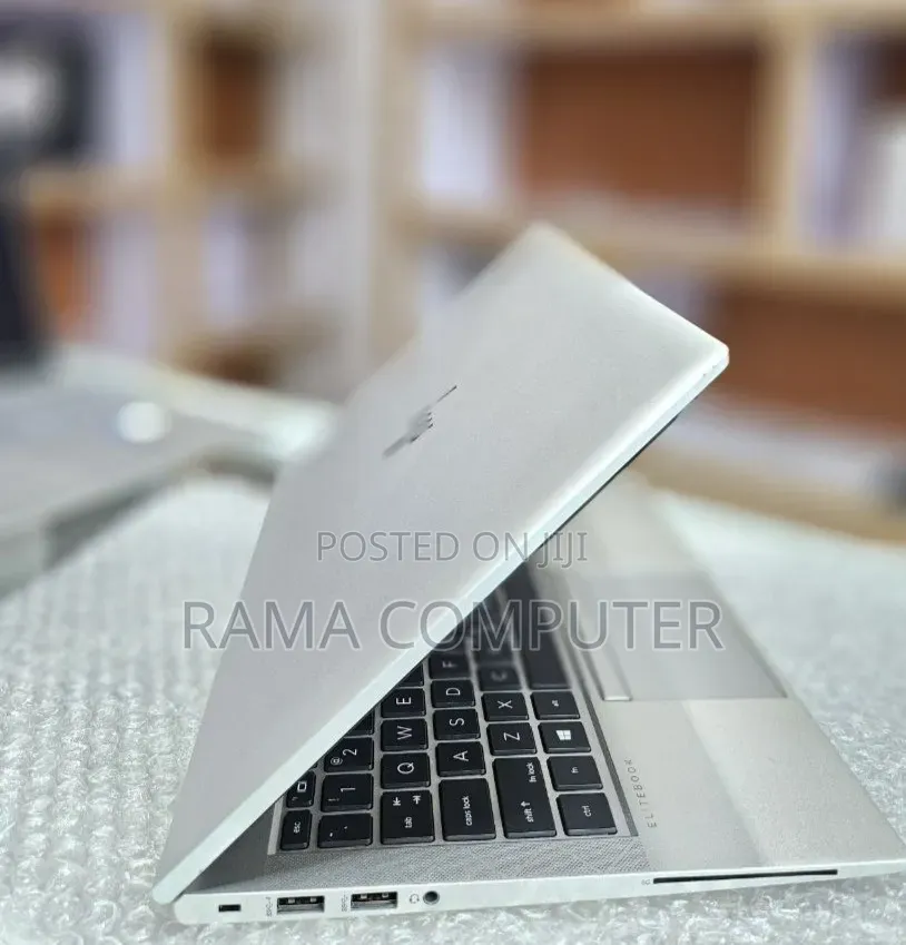 New Laptop HP EliteBook 845 G11 16GB AMD Ryzen 7 SSD 512GB