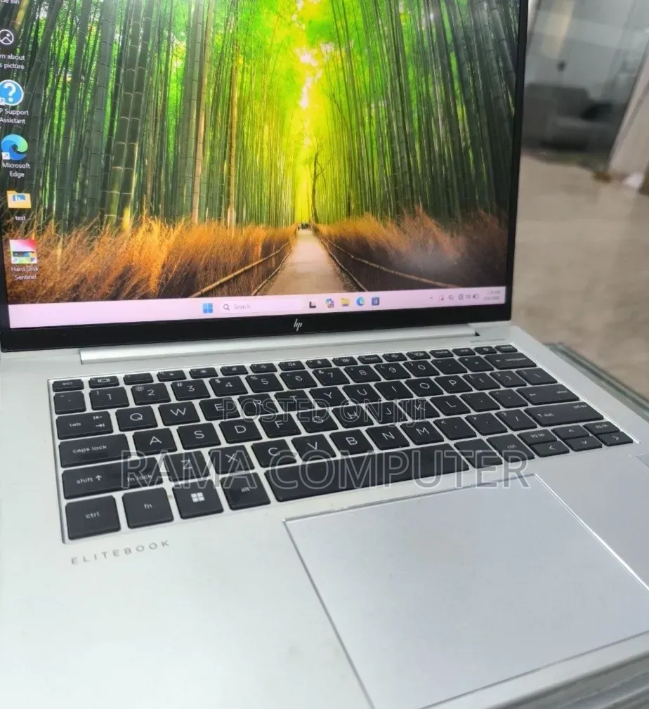 New Laptop HP EliteBook 845 G11 16GB AMD Ryzen 7 SSD 512GB