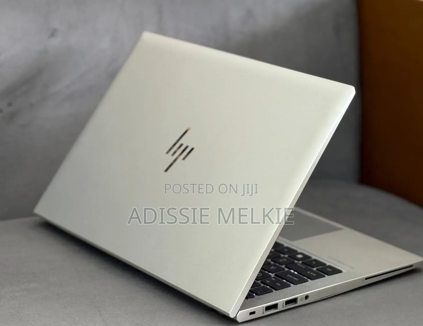 New Laptop HP EliteBook 830 G8 8GB Intel Core i5 SSD 512GB