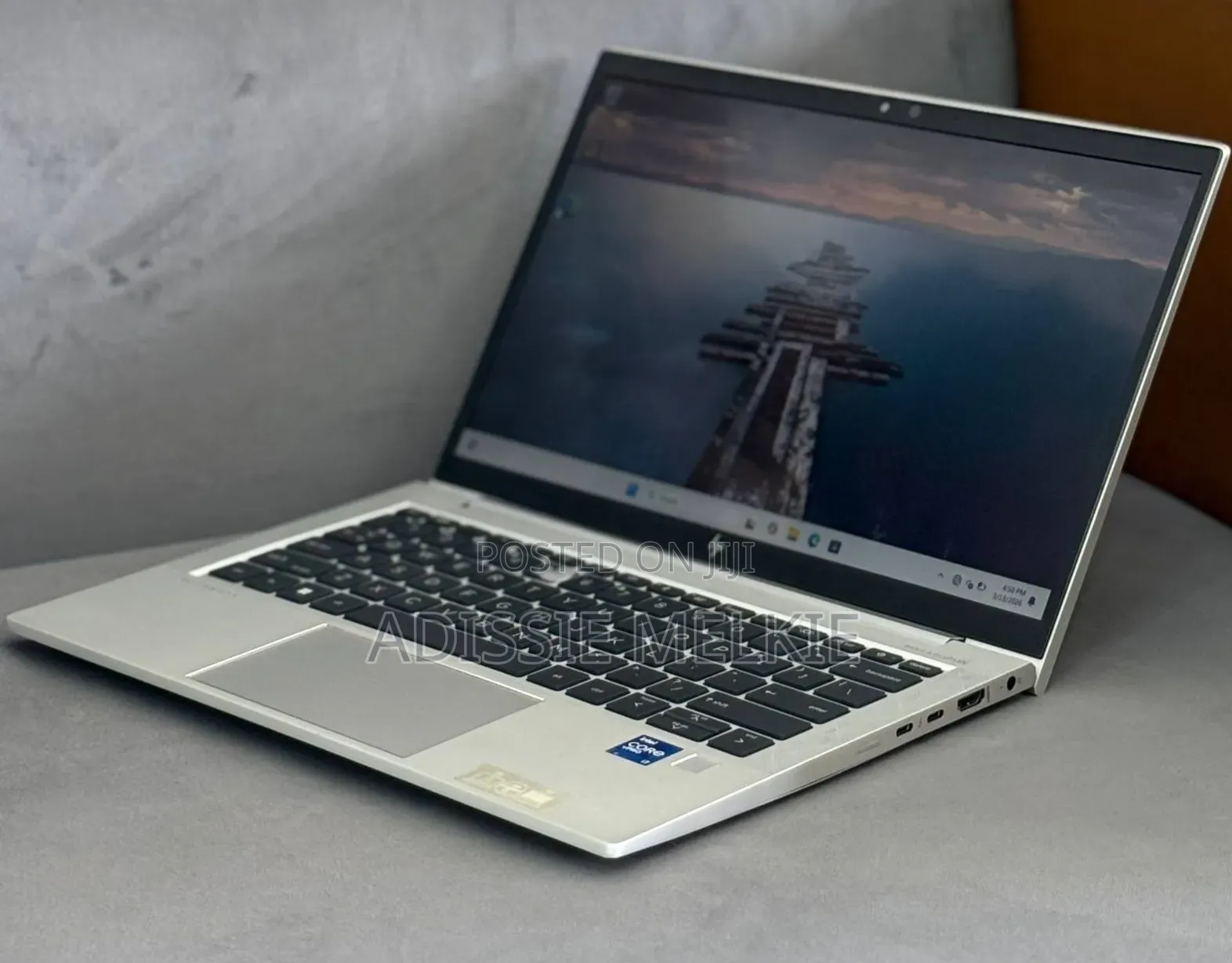 New Laptop HP EliteBook 830 G8 8GB Intel Core i5 SSD 512GB