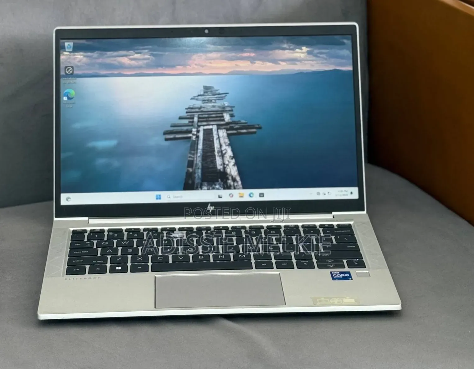 New Laptop HP EliteBook 830 G8 8GB Intel Core i5 SSD 512GB