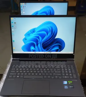 New Laptop HP Victus 16 16GB Intel Core i7 SSD 1T