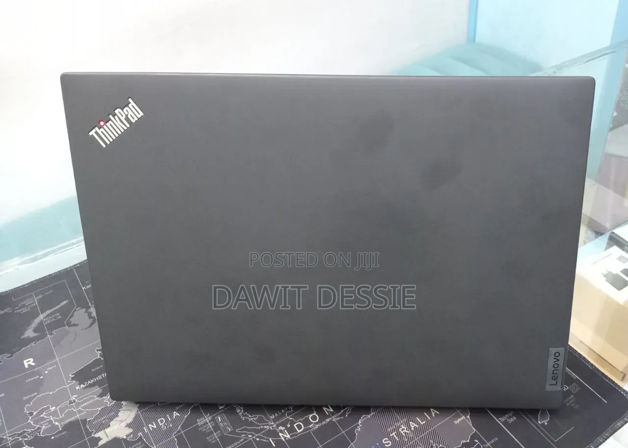 New Laptop Lenovo ThinkPad T14 16GB Intel Core i7 SSD 256GB