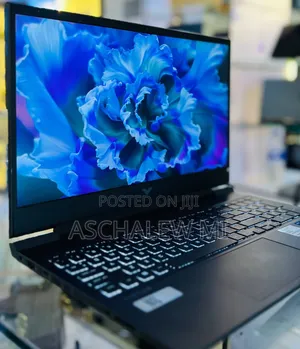 New Laptop HP Victus 16 16GB Intel Core i7 SSD 512GB