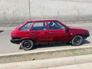 Lada 1600 1997 Red